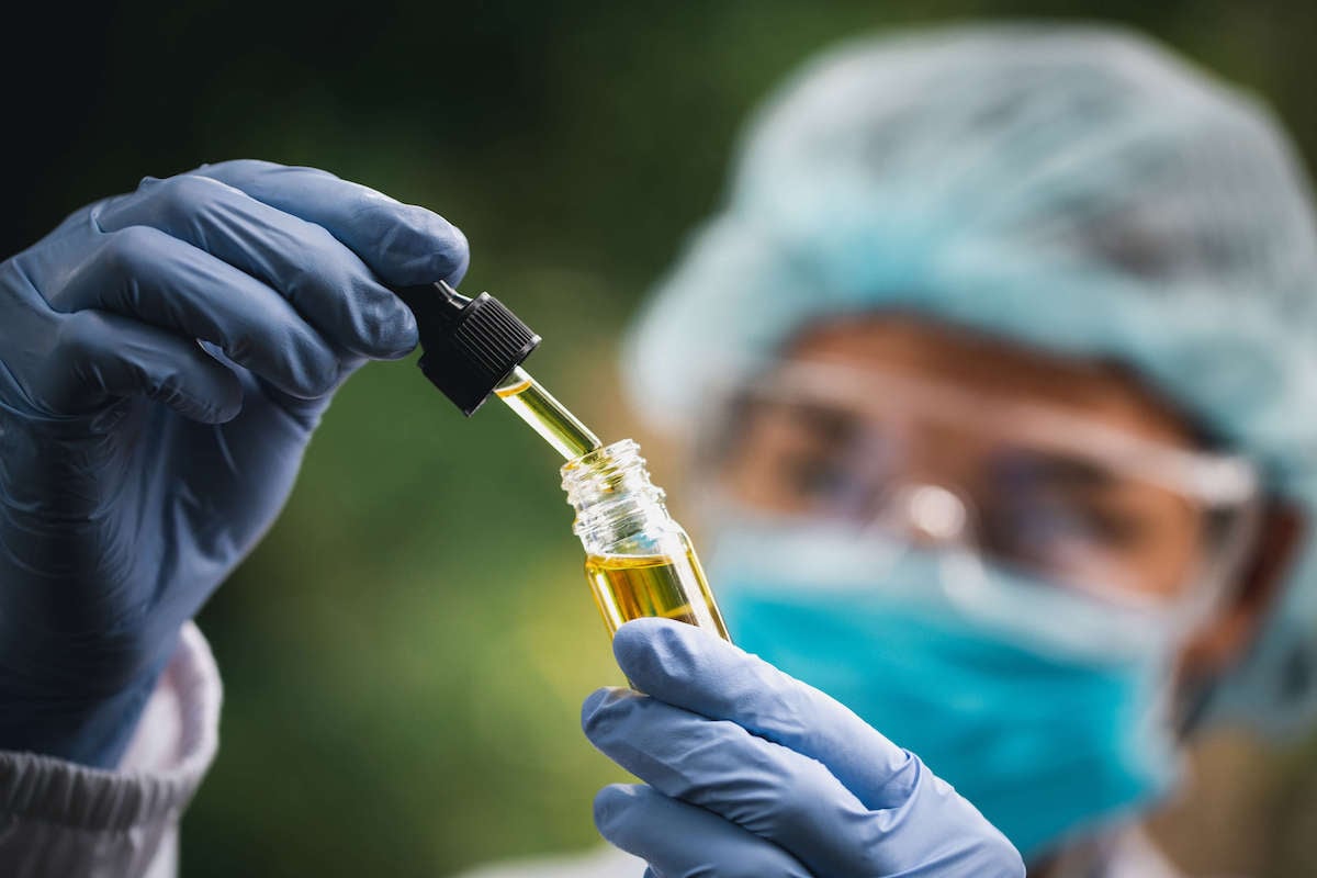 How Using a LIMS Helps Cannabis Labs Delight Growers and Customers